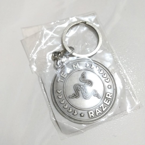 Team Razer Silver Metal Keychain - Picture 2 of 2
